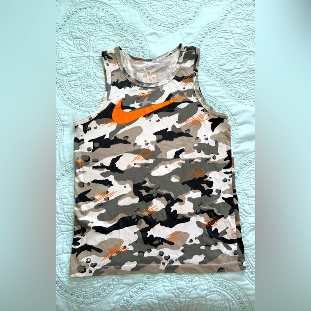 🔥Nike Tank🔥